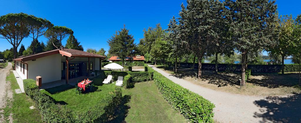 Camping Village Lago Maggiore Dormelletto Exterior photo