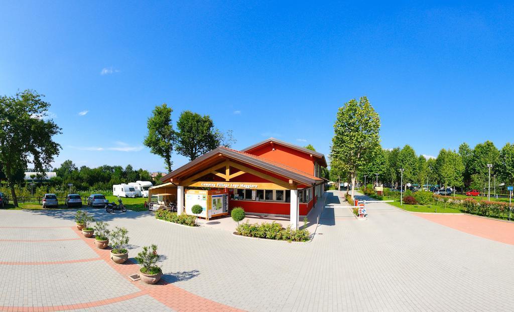 Camping Village Lago Maggiore Dormelletto Exterior photo