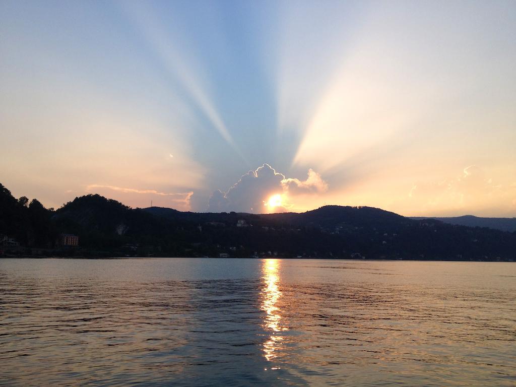Camping Village Lago Maggiore Dormelletto Exterior photo